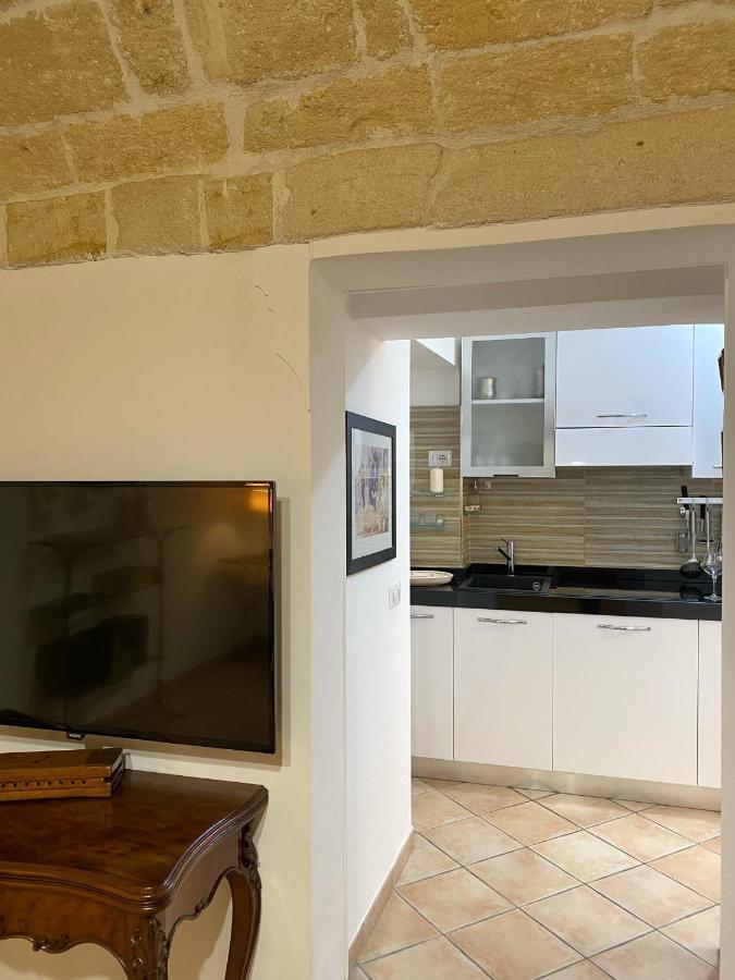 La Dimora Del Mercante - Puglia Mia Apartments Monopoli Exterior photo